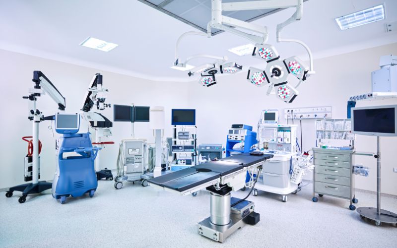 Cách bảo quản thiết bị phẫu thuật để tăng tuổi thọ và đảm bảo an toàn